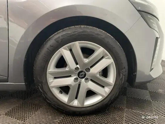 RENAULT CLIO V - voiture d'occasion - Photo 8