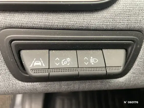 RENAULT CLIO V - voiture d'occasion - Photo 15