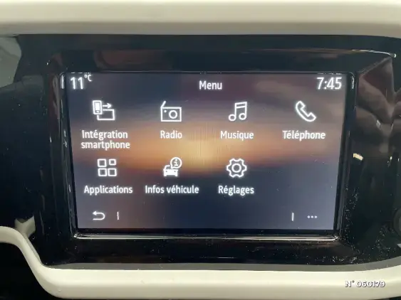 RENAULT TWINGO III - voiture d'occasion - Photo 13