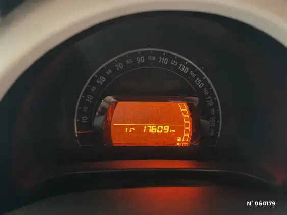 RENAULT TWINGO III - voiture d'occasion - Photo 12