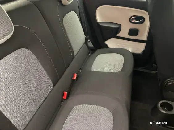 RENAULT TWINGO III - voiture d'occasion - Photo 11