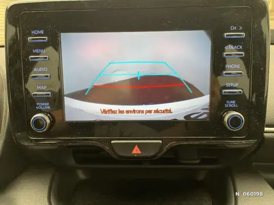 TOYOTA YARIS IV - voiture d'occasion - Photo 14