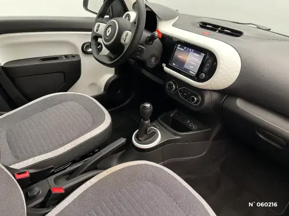 RENAULT TWINGO III - voiture d'occasion - Photo 10