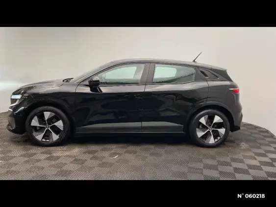 RENAULT MEGANE V - voiture d'occasion - Photo 2