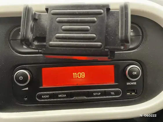 RENAULT TWINGO III - voiture d'occasion - Photo 13