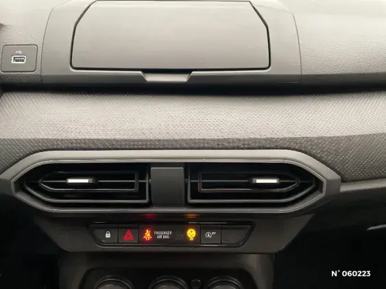 DACIA SANDERO III - voiture d'occasion - Photo 13
