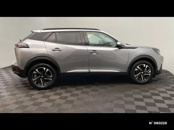 PEUGEOT 2008 II - voiture d'occasion - Photo 5