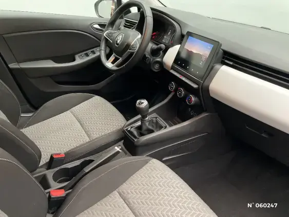 RENAULT CLIO V - voiture d'occasion - Photo 10