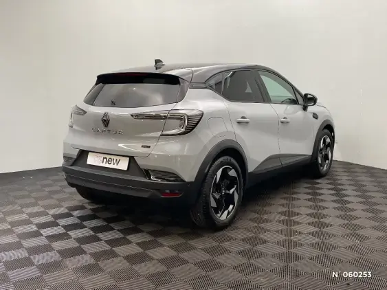 RENAULT CAPTUR II - voiture d'occasion - Photo 4