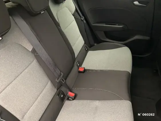 RENAULT CLIO V - voiture d'occasion - Photo 11