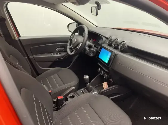 DACIA DUSTER II - voiture d'occasion - Photo 10