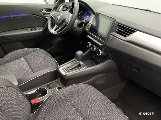 RENAULT CAPTUR II - voiture d'occasion - Photo 10