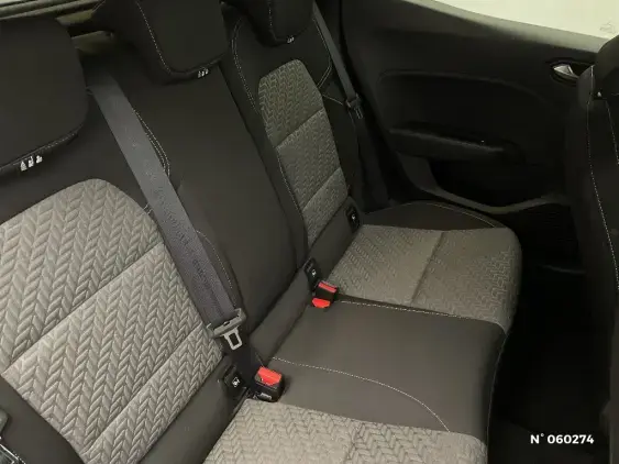 RENAULT CLIO V - voiture d'occasion - Photo 11