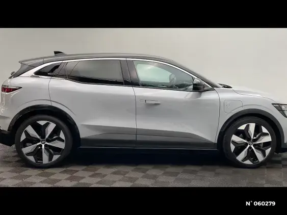 RENAULT MEGANE V - voiture d'occasion - Photo 5