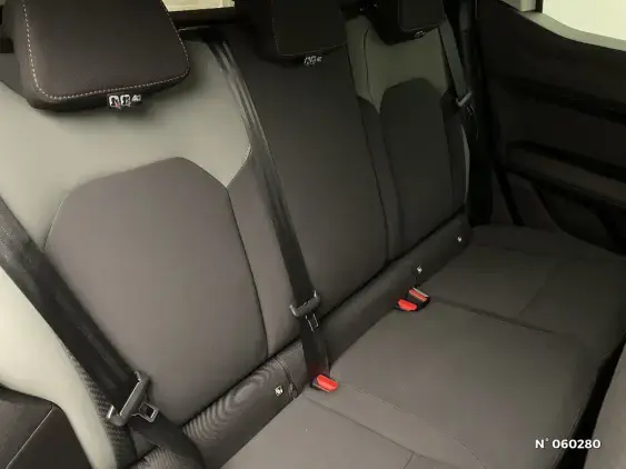 DACIA DUSTER III - voiture d'occasion - Photo 11