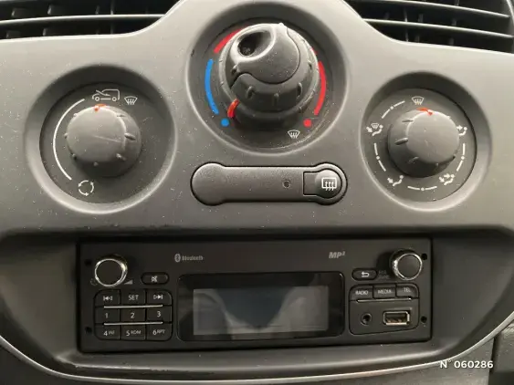 RENAULT KANGOO EXPRESS II - voiture d'occasion - Photo 13