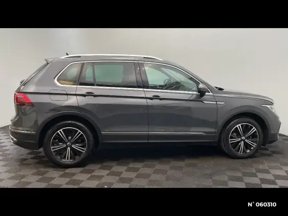 VOLKSWAGEN TIGUAN II - voiture d'occasion - Photo 5