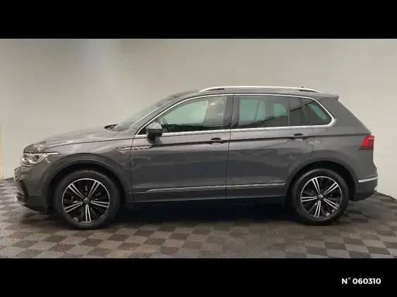VOLKSWAGEN TIGUAN II - voiture d'occasion - Photo 2