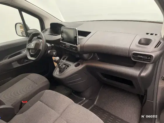 PEUGEOT PARTNER III - voiture d'occasion - Photo 10