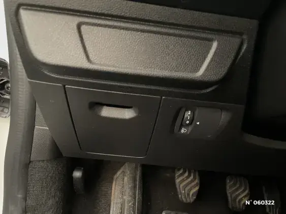 DACIA SANDERO III - voiture d'occasion - Photo 13