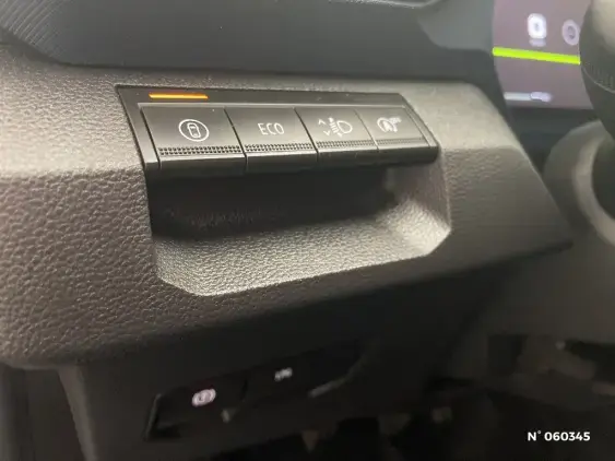DACIA DUSTER III - voiture d'occasion - Photo 15
