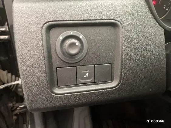 DACIA DUSTER II - voiture d'occasion - Photo 15