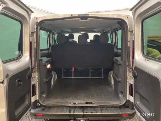 RENAULT TRAFIC III - voiture d'occasion - Photo 7