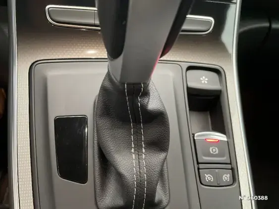 RENAULT SCENIC IV - voiture d'occasion - Photo 15