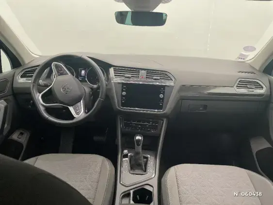 VOLKSWAGEN TIGUAN II - voiture d'occasion - Photo 9