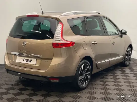 RENAULT GRAND SCENIC III - voiture d'occasion - Photo 4