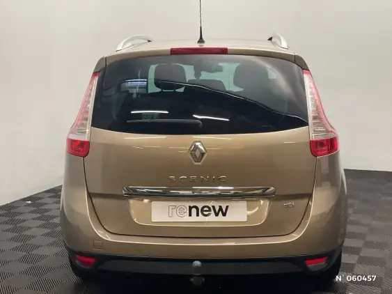 RENAULT GRAND SCENIC III - voiture d'occasion - Photo 6