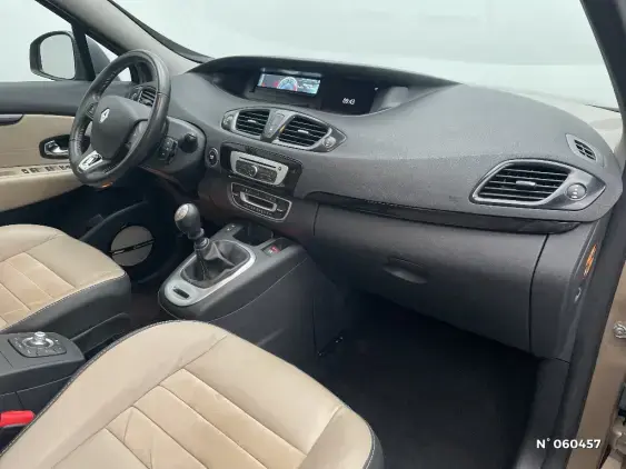 RENAULT GRAND SCENIC III - voiture d'occasion - Photo 10