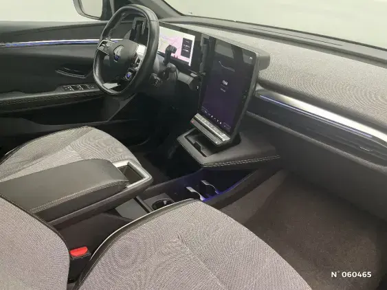 RENAULT MEGANE V - voiture d'occasion - Photo 10