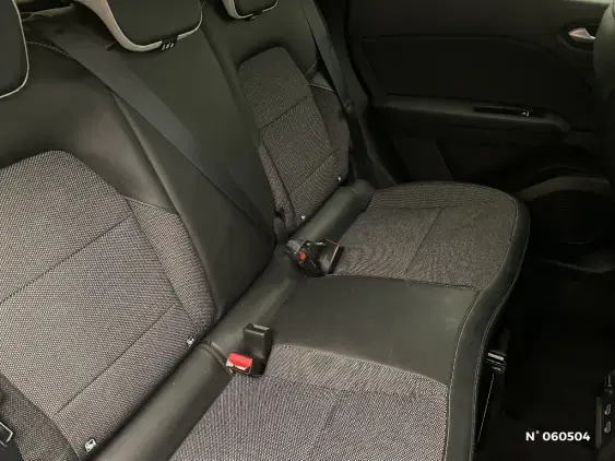 RENAULT CAPTUR II - voiture d'occasion - Photo 11
