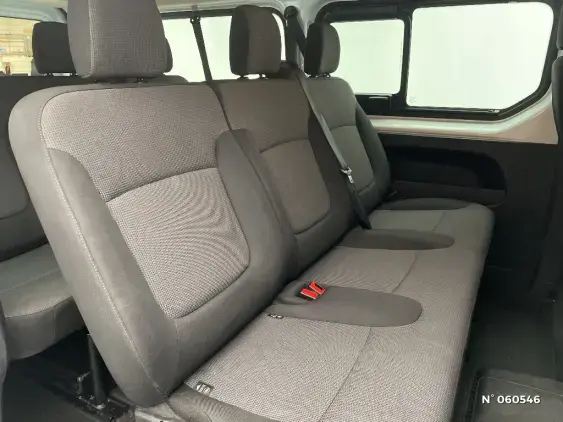 RENAULT TRAFIC III - voiture d'occasion - Photo 11