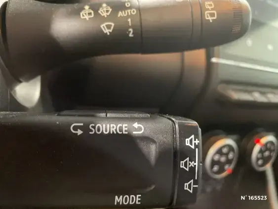 RENAULT CLIO V - voiture d'occasion - Photo 31