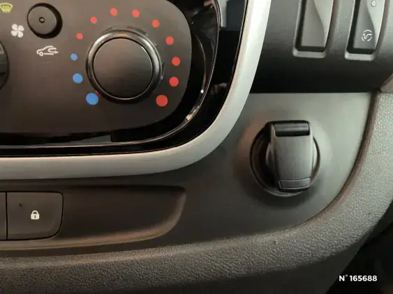 RENAULT TRAFIC PLANCB III - voiture d'occasion - Photo 28