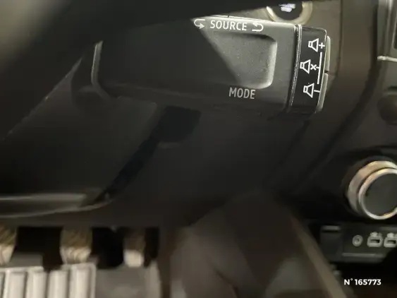 RENAULT CLIO V - voiture d'occasion - Photo 30