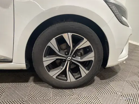 RENAULT CLIO V - voiture d'occasion - Photo 8