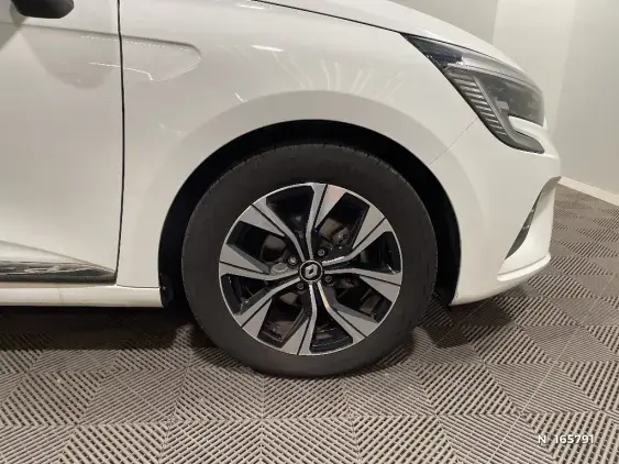 RENAULT CLIO V - voiture d'occasion - Photo 8