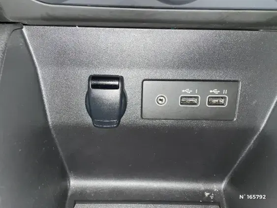 RENAULT CLIO V - voiture d'occasion - Photo 31