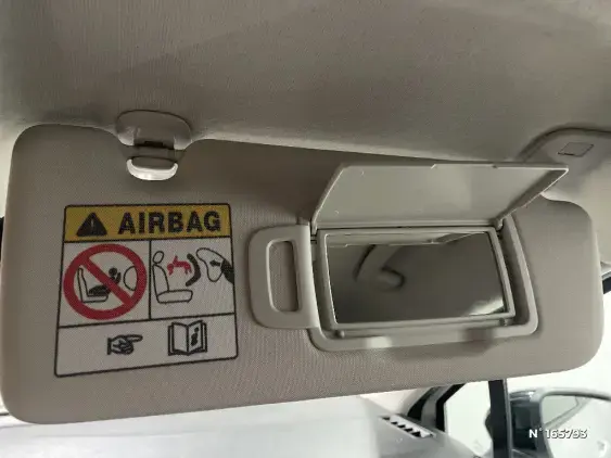 RENAULT CLIO V - voiture d'occasion - Photo 31