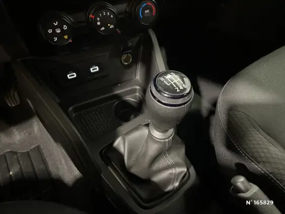 DACIA DUSTER II - voiture d'occasion - Photo 29