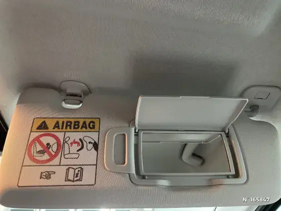 RENAULT CLIO V - voiture d'occasion - Photo 37