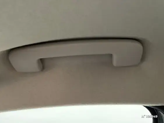 RENAULT CLIO V - voiture d'occasion - Photo 34