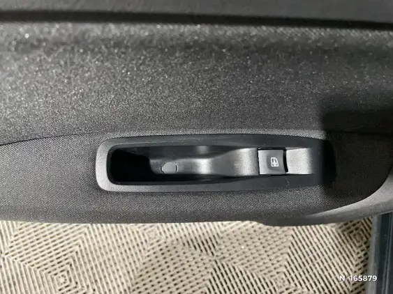 RENAULT MEGANE IV - voiture d'occasion - Photo 37