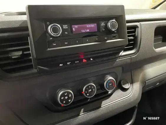 RENAULT TRAFIC FG III - voiture d'occasion - Photo 13