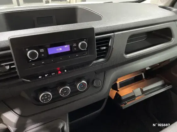 RENAULT TRAFIC FG III - voiture d'occasion - Photo 31