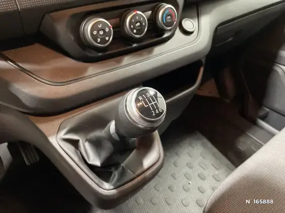 RENAULT TRAFIC FG III - voiture d'occasion - Photo 29