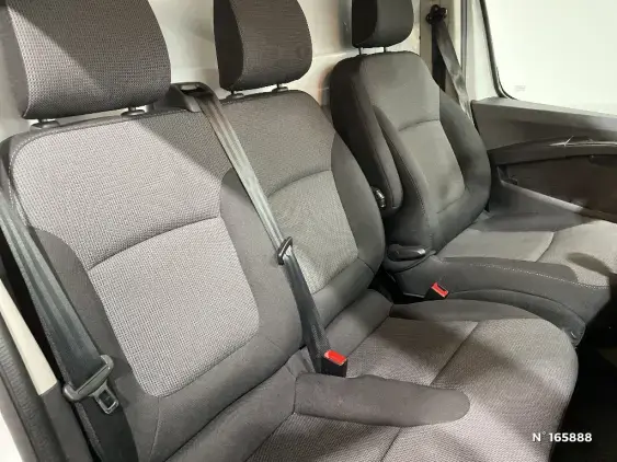 RENAULT TRAFIC FG III - voiture d'occasion - Photo 11